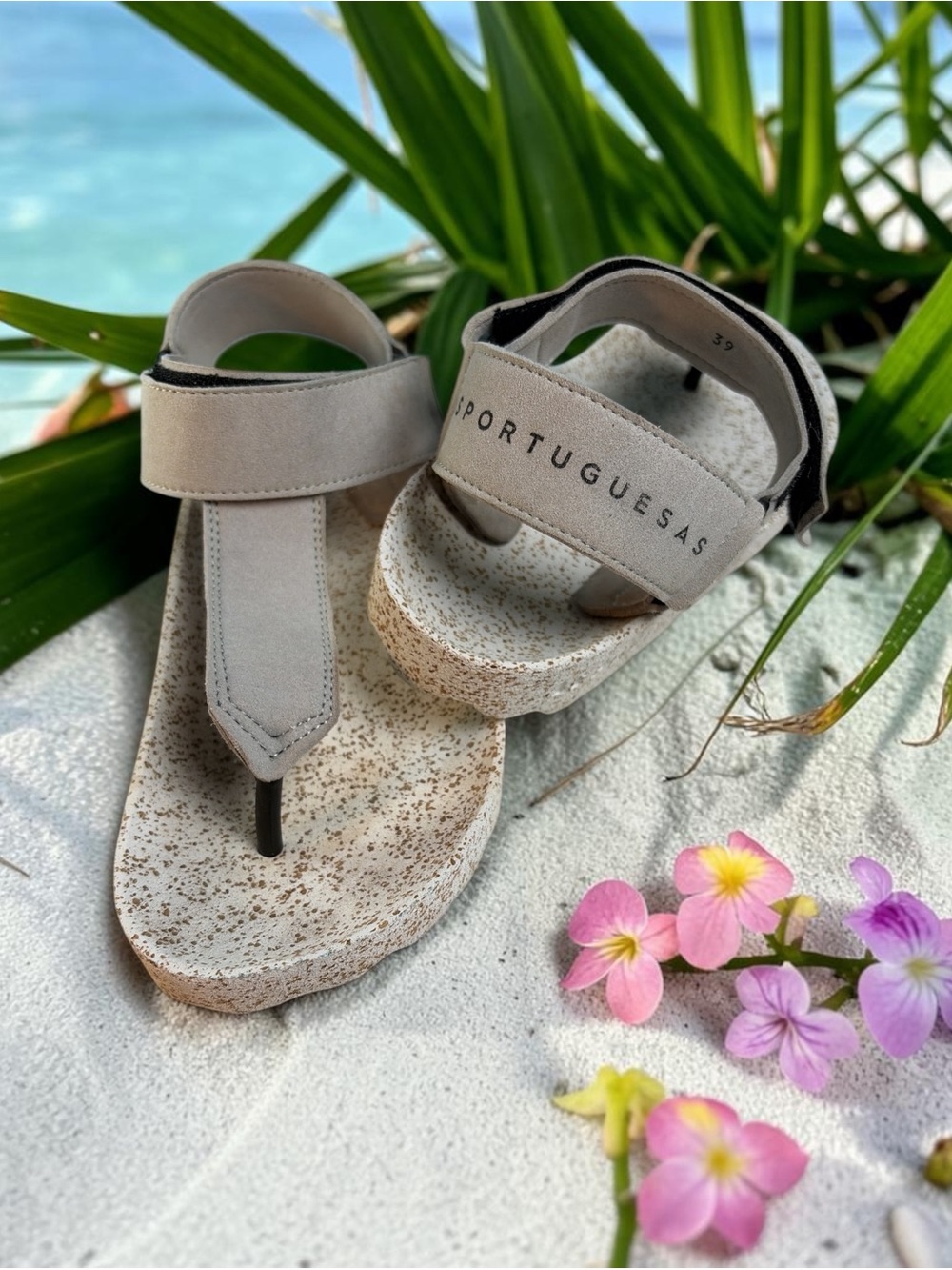 Asportuguesas FIZZ Women's  Sustainable Sandals Light Gray EU Size 39 US 8.5/9